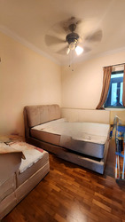 Stratford Court (D16), Condominium #539143091